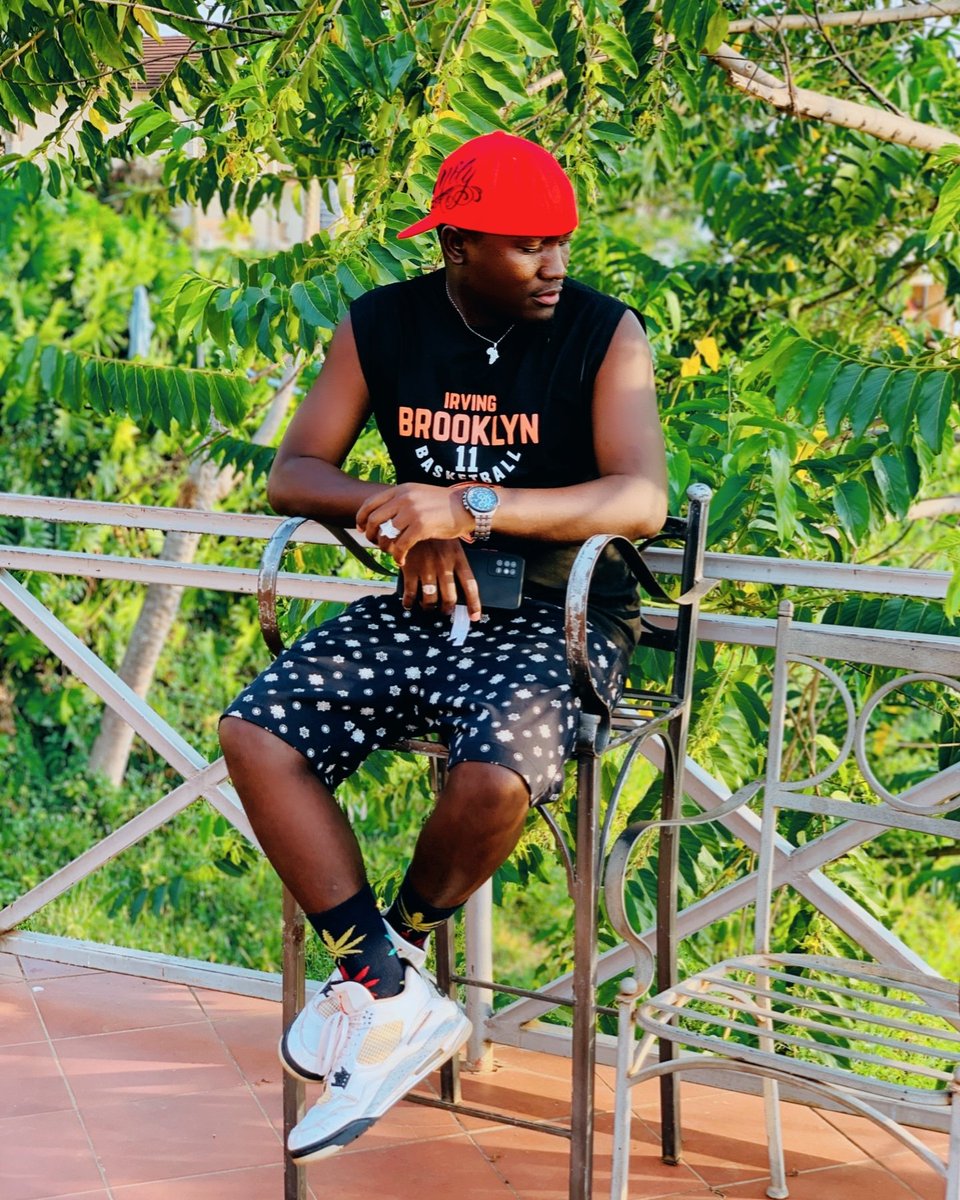 mo_mtata's tweet photo. hbd to me https://t.co/vFS33KoWJt