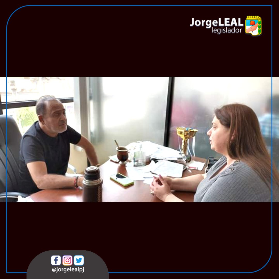 #SiempreCompañeros
Siempre es un gusto trabajar junto a la comisionada de El Timbó y Las Salinas Melina Ale.

Preocupada por la situación de la falta de agua potable, y el arreglo de los caminos terciarios, cuenta con nuestra colaboración para llevar mejoras a su comunidad.