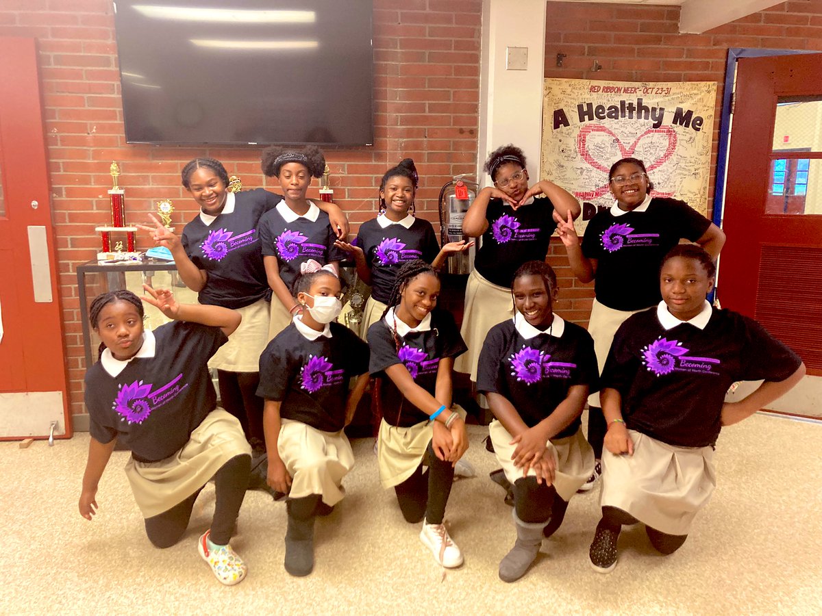 WOW! Look at Smyrna Elementary Young Ladies on their way to attend the WOW Conference! Shout out to our principal Dr. Ford and our wonderful FRYSC Mrs. Thompson for being a role model for our young ladies! <a href="/JCPSKY/">JCPS</a> <a href="/JCPSDEP1/">JCPS Diversity, Equity, and Poverty Department</a>