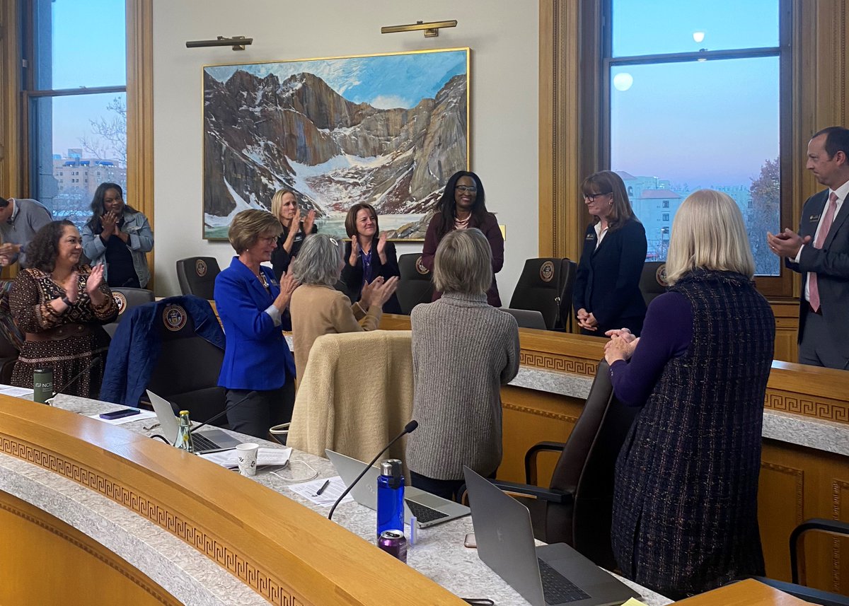 Alec Garnett (@alecgarnett) on Twitter photo Congratulations to the new Speaker-elect of the CO House of Representatives <a href="/McCluskieforCO/">Speaker Julie McCluskie</a>.
I know you will do everything in your power to respect this institution and move CO forward. Our great state is in great hands.
#coleg #copolitics Congratulations to the new Speaker-elect of the CO House of Representatives <a href="/McCluskieforCO/">Speaker Julie McCluskie</a>.
I know you will do everything in your power to respect this institution and move CO forward. Our great state is in great hands.
#coleg #copolitics