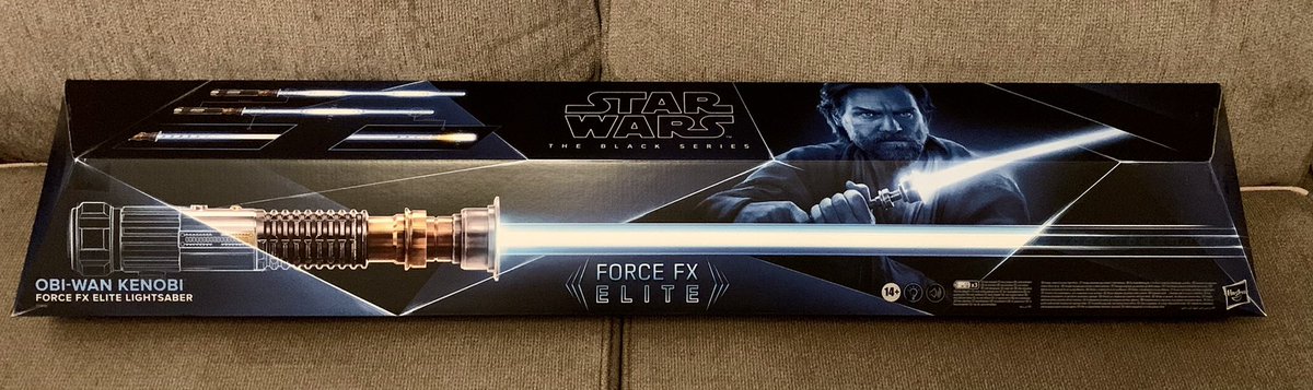 ForceDyadPod's tweet photo. It's finally here!!
#lightsaber #Hasbro #forcefx #blackseries #ObiWan #Kenobi https://t.co/vDOKpWvvI3
