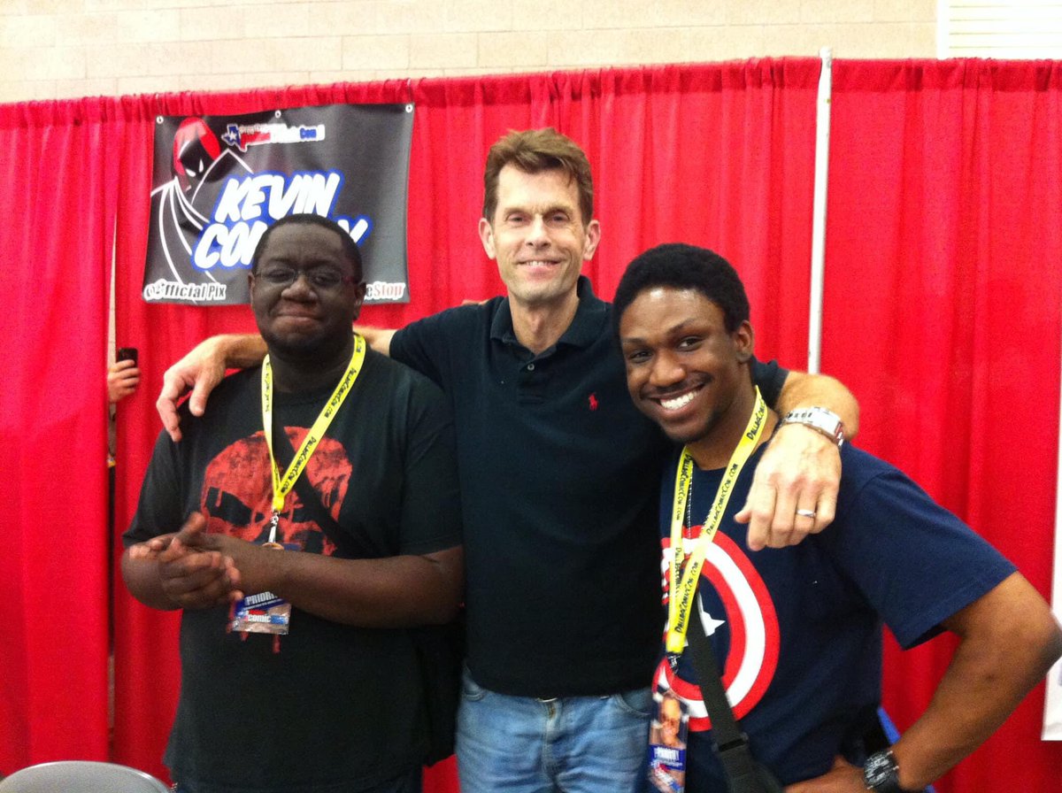 MikeDJC's tweet image. In 2012 me and my best friend waited in line for 6 hours to meet him. He took time to talk to us and even gave everyone bonus photos of himself with bonus signatures free of charge. 
It’s the longest I’ve ever spent in a line in my whole life, but he made it worth it.