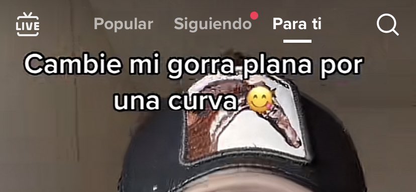 Tellz3Alejandra's tweet photo. No estoy soportando realmente.
¿Que onda? A quien se le ocurrió referirse a los hombres como “rímel” y lo más loco ¿en que momento? Jajajaja,pero pues todo era risa y diversión hasta que los hombres entendieron y ahora somos gorras y la verdad no este toy soportando ya @ryshardsc https://t.co/UWl1iozIxc