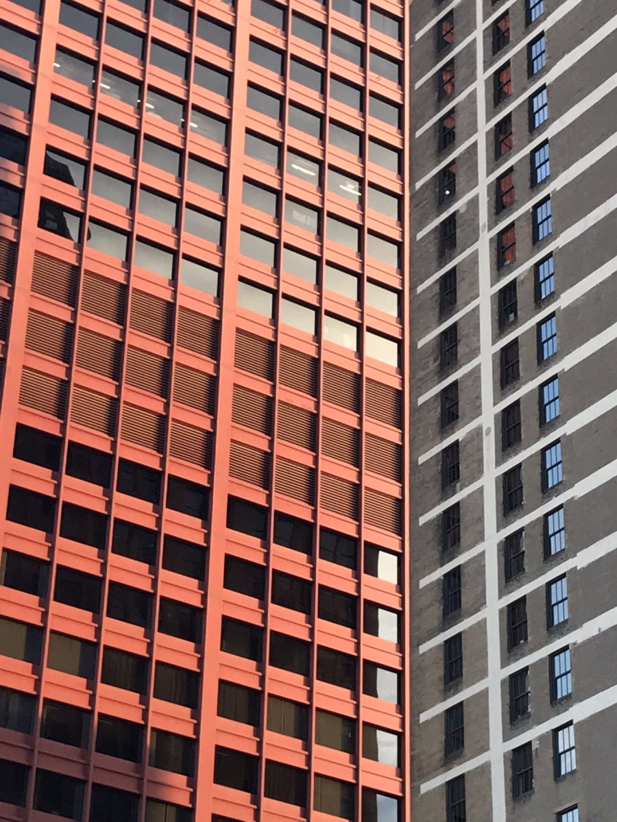 50FivePhotoJ's tweet photo. Street Photography
50Five Photo Journal
https://t.co/DHobDgisbU
#50FivePhotoJournal
#Photography
#StreetPhotography
#iPhone7
#iPhone7Camera
#Illinois
#Chicago
#Loop
#WabashAvenue
#Architecture
#Buildings
#Structures
#AbstractStructures
#Abstractions https://t.co/pXhYR14sJw