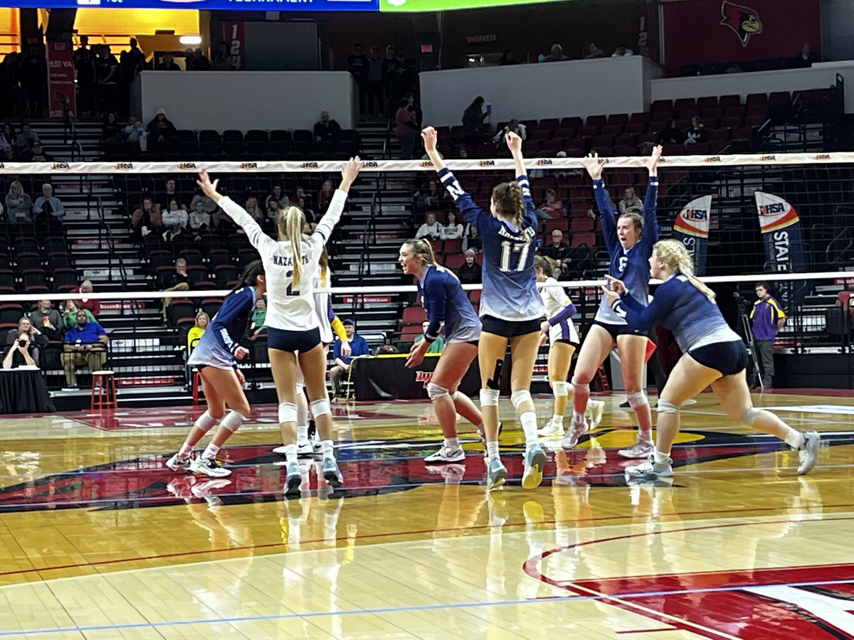 IHSAState's tweet photo. 🏐2⃣0⃣2⃣2⃣ @IHSASTATE GIRLS #VOLLEYBALL🏆🏅
💚 Presented by COUNTRY Financial

CLASS 3⃣A | SEMIFINAL 2⃣

🏐 Nazareth 2⃣
Taylorville 0⃣
(25-19, 25-13)

🦤The Roadrunners advance to Saturday's #IHSA 3A state championship (approx. 5:30 PM)

📰Box Score▶️ https://t.co/8a8fu9A0zf https://t.co/3ByDct5Hsi