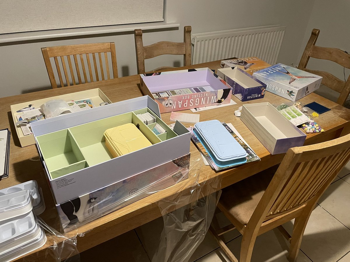 ThomasTMTM13's tweet photo. Ye may have wingspan base set @westsidelib but I have all the sets 😄 see @moriarty_lori told ya I was a nerd https://t.co/JMifBGrsOm