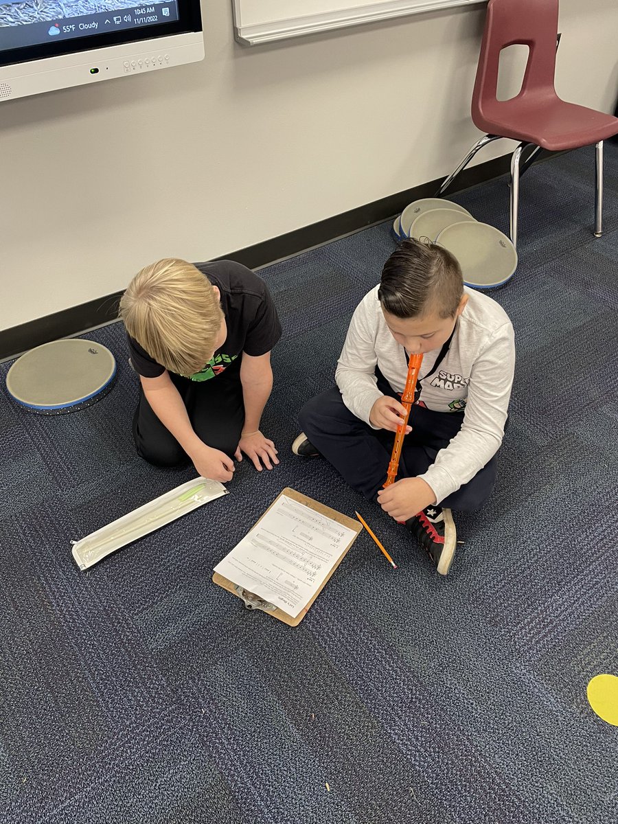 4th and 5th grade recorder collaboration! <a href="/KurtzElementary/">Paws the Cougar</a>