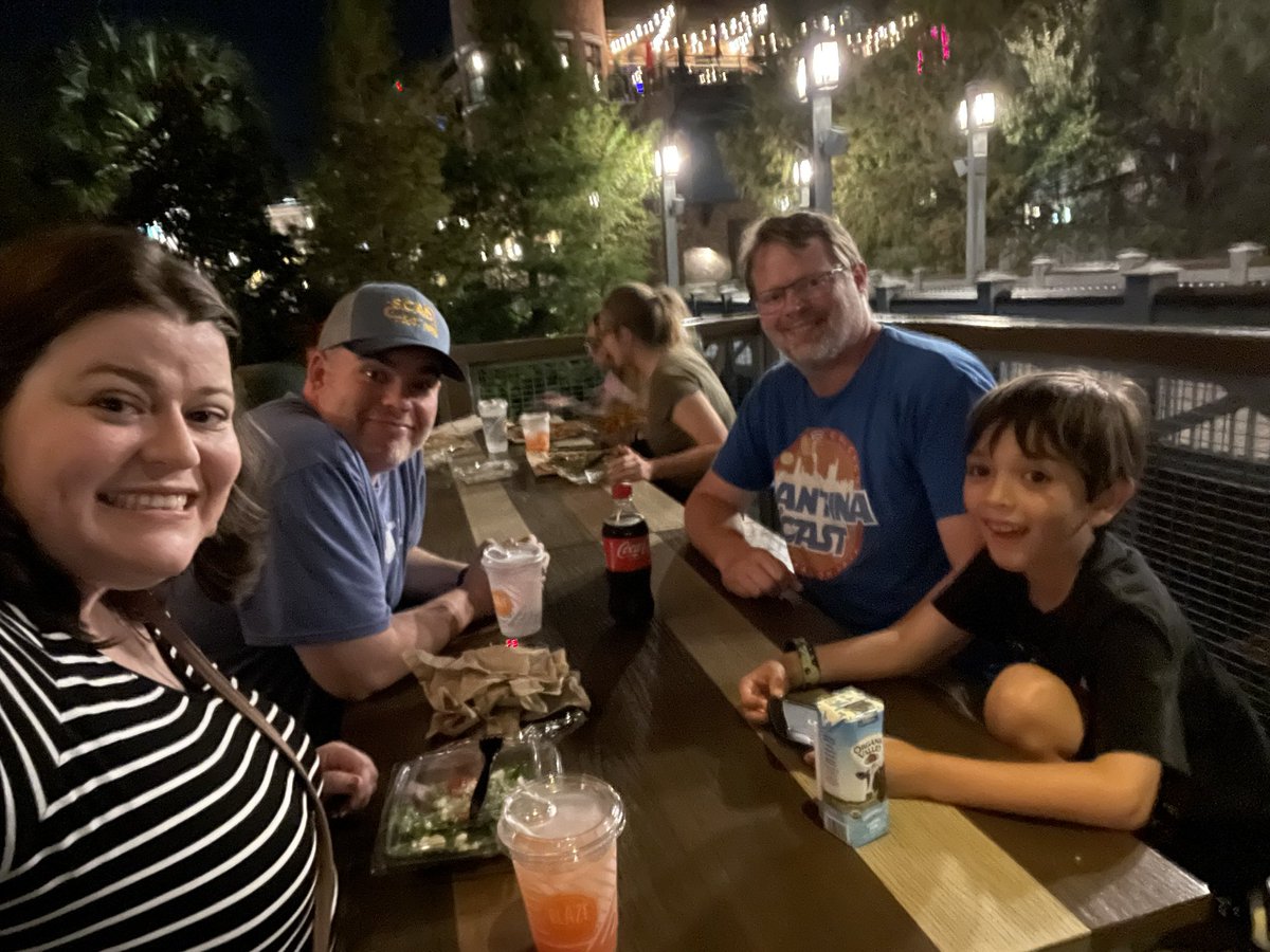 Audie -Commissions Open- Norman tweet media