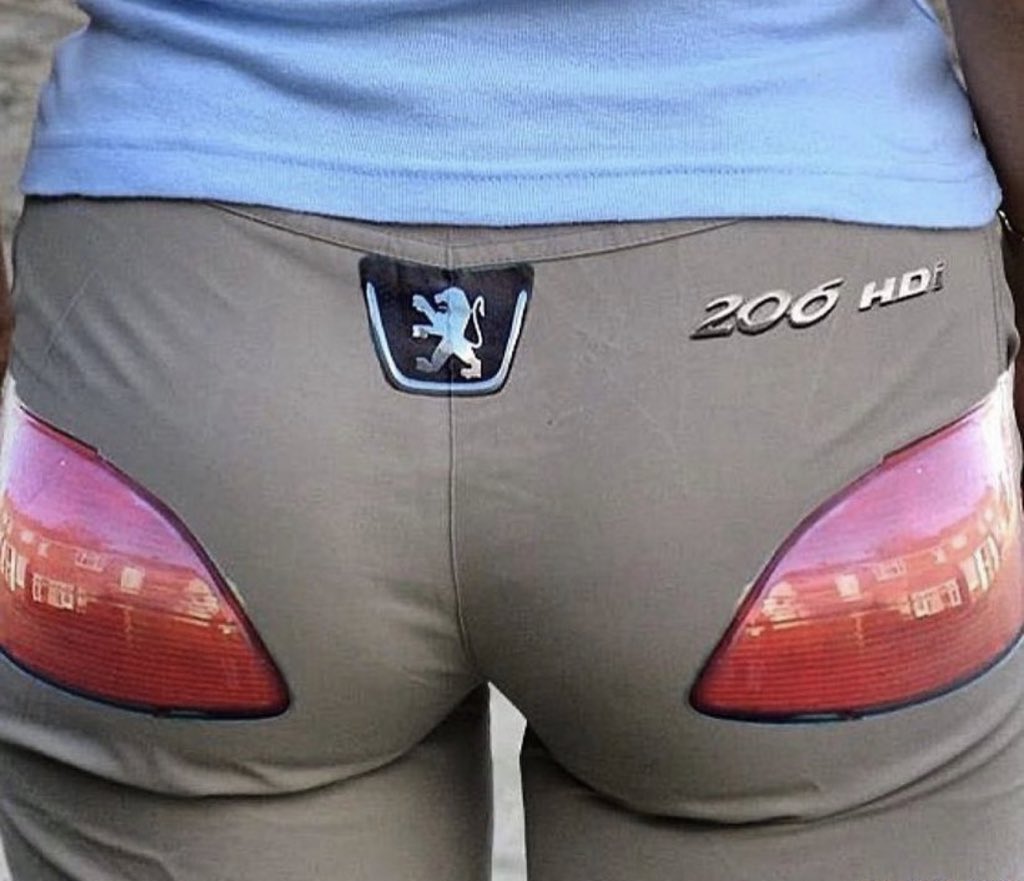 laurinha 🦠 tweet media