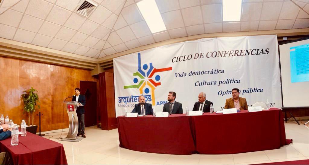 David_ArambulaQ's tweet photo. Agradecido por la invitación que me hizo la Presidencia de la Agrupación Política Nacional "Arquitectos Unidos por México",  para participar en el ciclo de conferencias: Vida, democrática, cultura política y opinión publica, para distar el tema: “Organismos Públicos Locales”. https://t.co/hSty57Mpyf