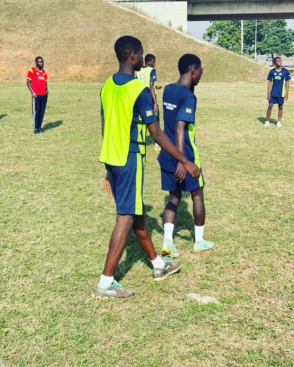 MakinzP's tweet photo. We are Makinz!

#MakinzFootballAcademy https://t.co/Rauuiq40uR
