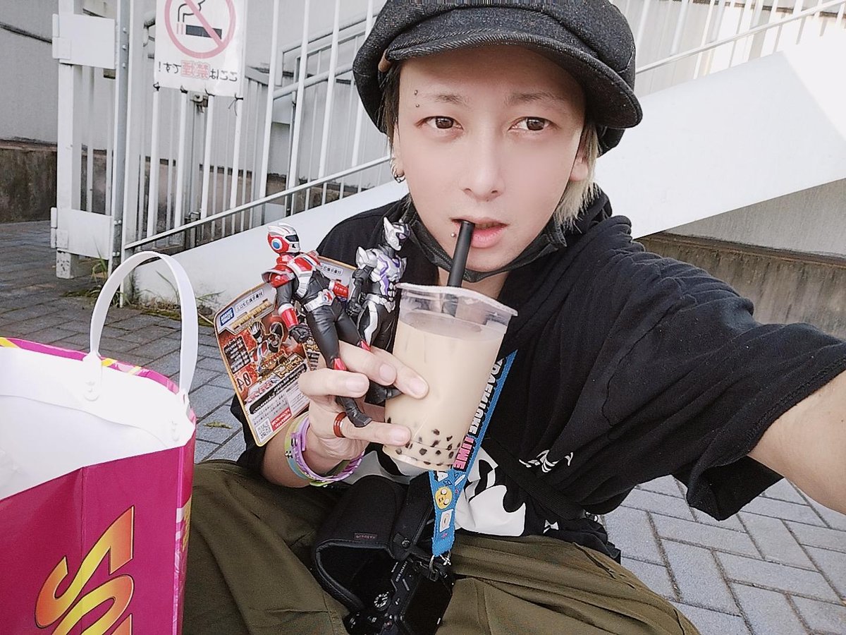 KawaseTW's tweet photo. Ace組てぇてぇ🫰
#ローカルヒーロー祭
#2022日本LHF https://t.co/gqNOQMwnTU