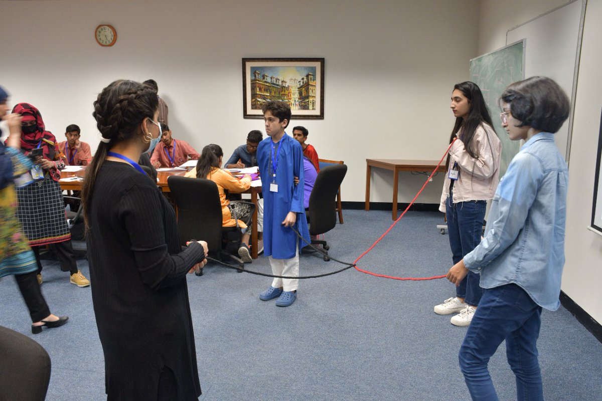 waq_mw's tweet photo. School kids learn about "Rational Tangles" in our latest episode of LUMS Math Circles.
@sbasselums @MathforLove
#mathematics #lums #iteachmath #lumsmathcircles https://t.co/BBGQYHt7ee