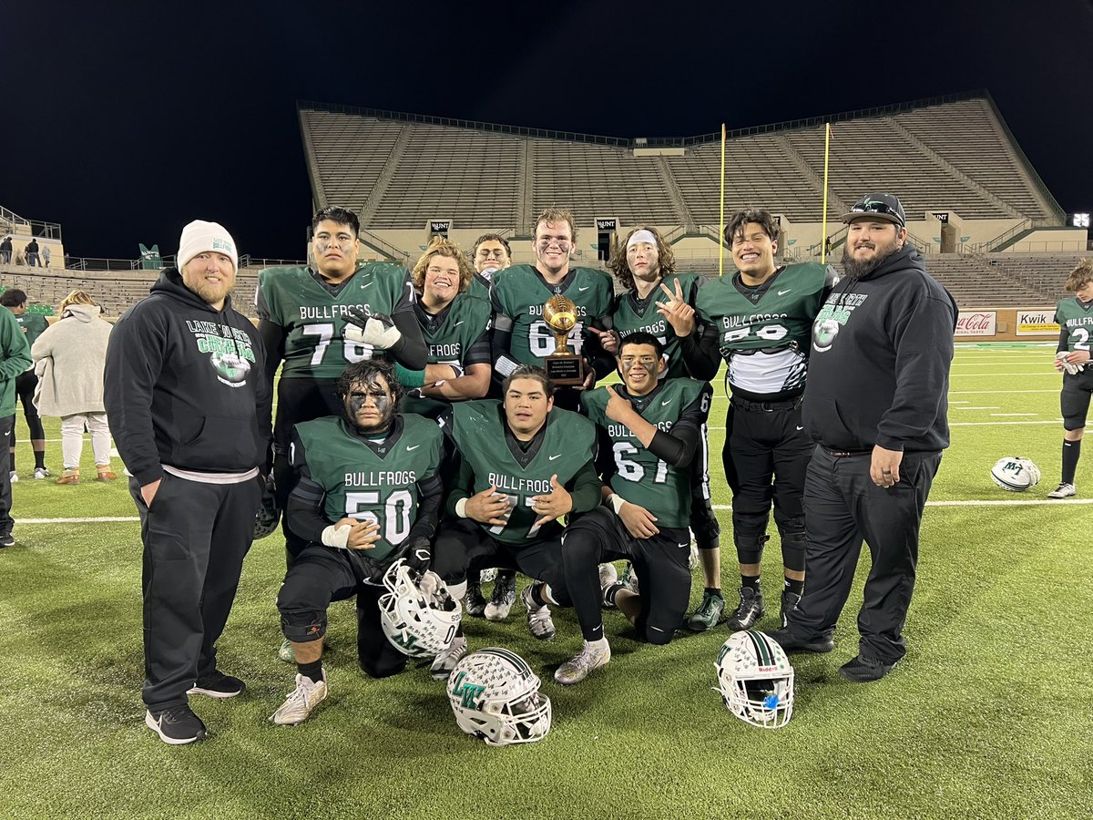 LakeWorthISD's tweet photo. What. A. Kick! For the win! Lake Worth wins over Alvarado, 23-20! 2022 Bi-District Champions! #GoBullfrogs #WorthIt @LWFrogFootball https://t.co/olY7rUkmpK