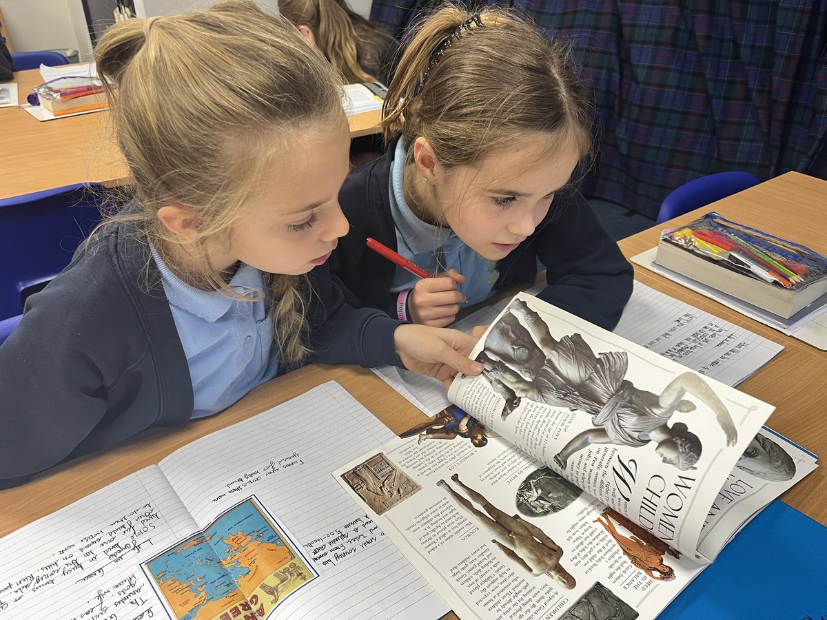 Mrs Johnson tweet media