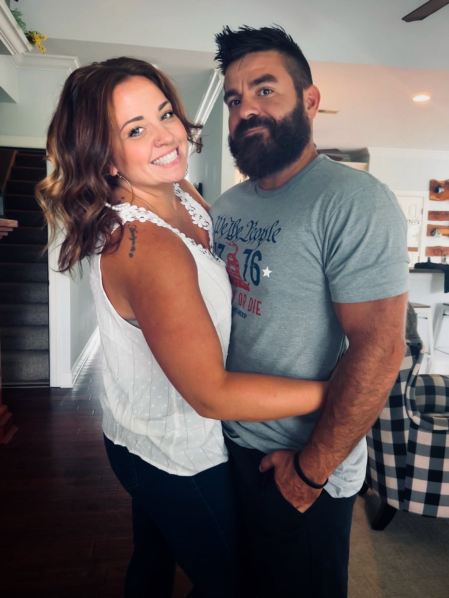 ZacSmall_'s tweet photo. When you find a woman who’s a good fit for the life you want, start building something with her.

The sooner you begin, the longer you enjoy. https://t.co/NnGh3NO0HC
