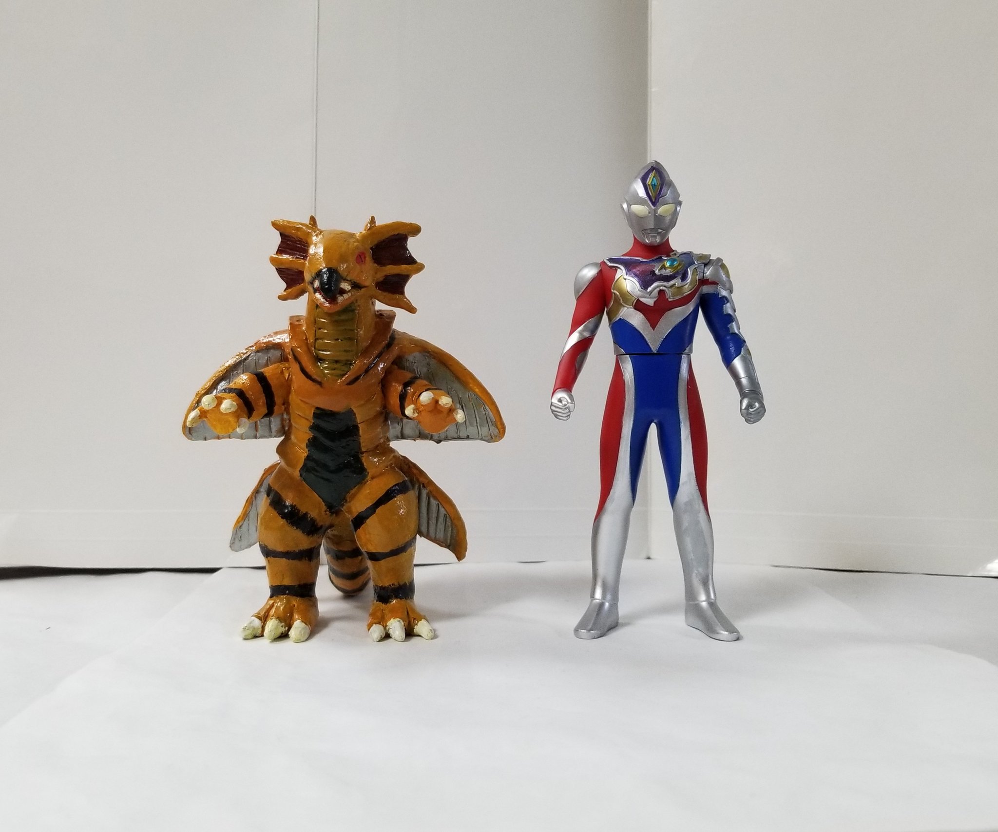 ウルトラ怪獣シリーズ 222 ノイズラー | BANDAI TOYS