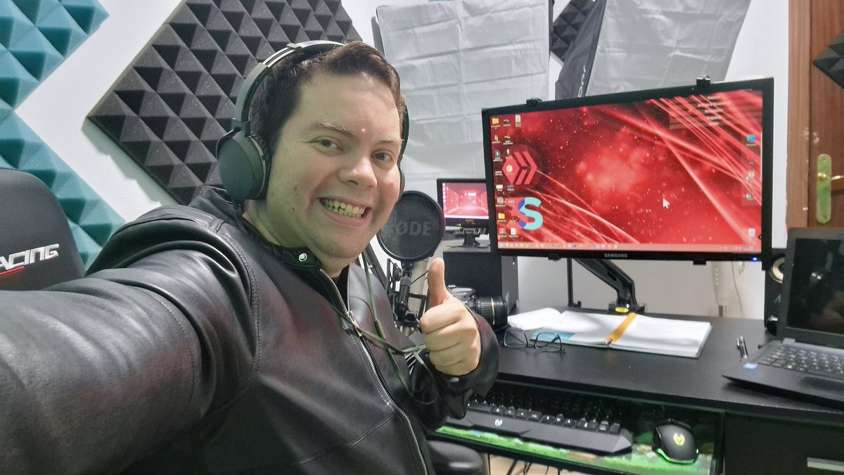 ZackyGamer_'s tweet image. #hive #espavlog #espaselfie #espaversario