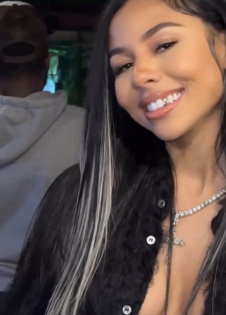 TheEliOlson's tweet photo. HER!! 😵‍💫🔥 https://t.co/xbccF6iGRv