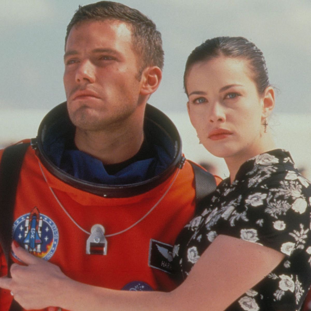 analgesicsleep's tweet photo. This week’s #FridayThrillerClub leading lady is Liv Tyler (also pictured is Ben Affleck) #Armageddon1998 #LivTyler #BenAffleck https://t.co/Er8APt8zrd