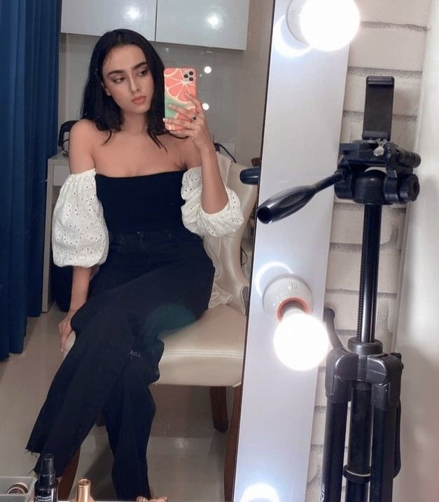 LittleSakshma's tweet photo. Lucky is to have you 🥰
@SakshmaSr https://t.co/MZyFBuOu6J