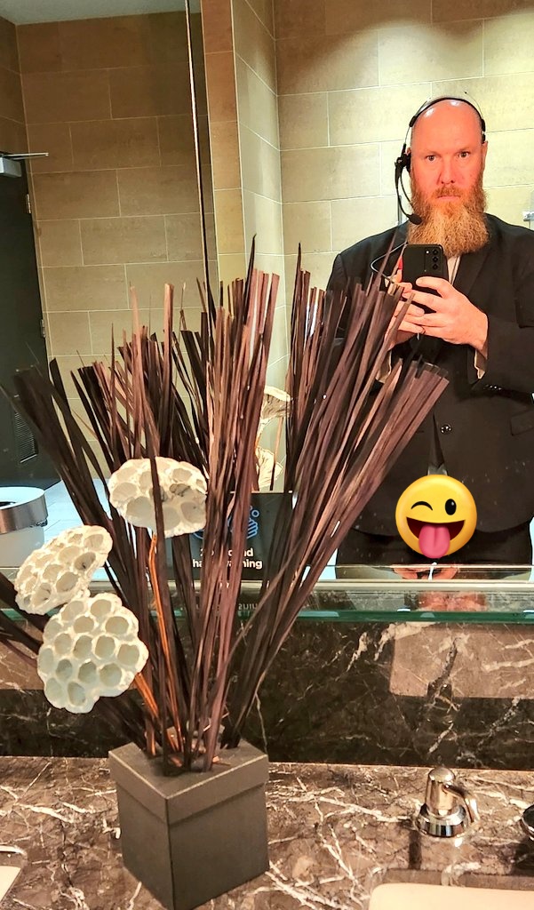 BSmith_OnlyFans's tweet photo. Back at it!!  Been working a lot but haven't had a chance to play...
Working an LGBTQ+ gala tonight...

Check out my site
https://t.co/0Q9rlUrMPS
#OnlyFans #Queer #TwitterAfterDark #Cock https://t.co/QYqe2rsNe8