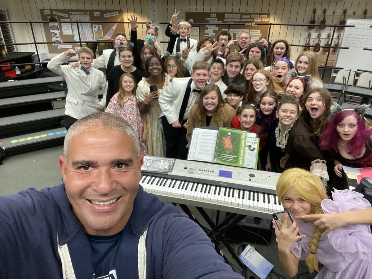 Principal Alex Brown tweet media