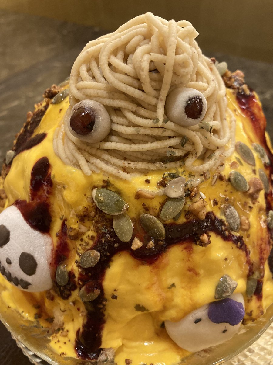mina88233373's tweet photo. 茶寮億万でハロウィン滑り込めました！可愛くて美味しい。
子のリクエストで初めて通常メニューのいちごを頼んだんだけど間違いない。クリーム増量したい。
個人的にめちゃくちゃホスピタリティに感動した出来事があり、子もまた来たいとニコニコでした。ありがとうございまし✨ https://t.co/fFq8Ab7U1F