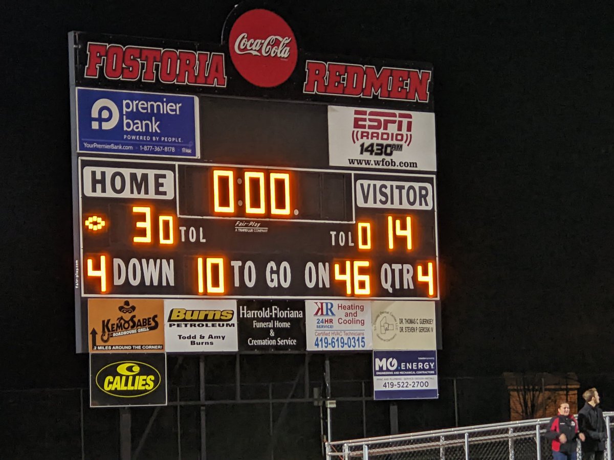 LHSAthleticDept's tweet image. Awesome game by @OlibFootball to get 14-3 WIN &amp;amp; play for a Regional Title!! #LIBERTY #resiliency @TannerGillum @Mr_Starner @LibertyHSCheer