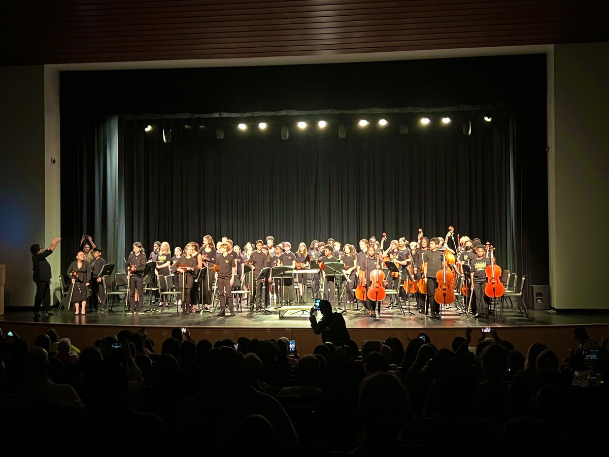 Day 2 of the Atlanta Public Schools Middle School Honors Orchestra Clinic at <a href="/DrewCharter/">Drew Charter School</a> was absolutely phenomenal. What a wonderful end to an amazing experience. <a href="/APSHoward/">David T. Howard Middle School</a> <a href="/DTHMSOrchestra/">David T. Howard MS Orchestra</a> #apsarts