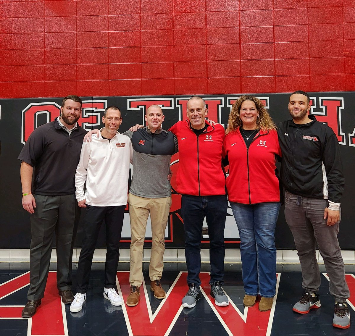 MaineSouthAth's tweet photo. Meet the Hawk Night!  Basketball season is officially underway! https://t.co/4f9SRQX95E