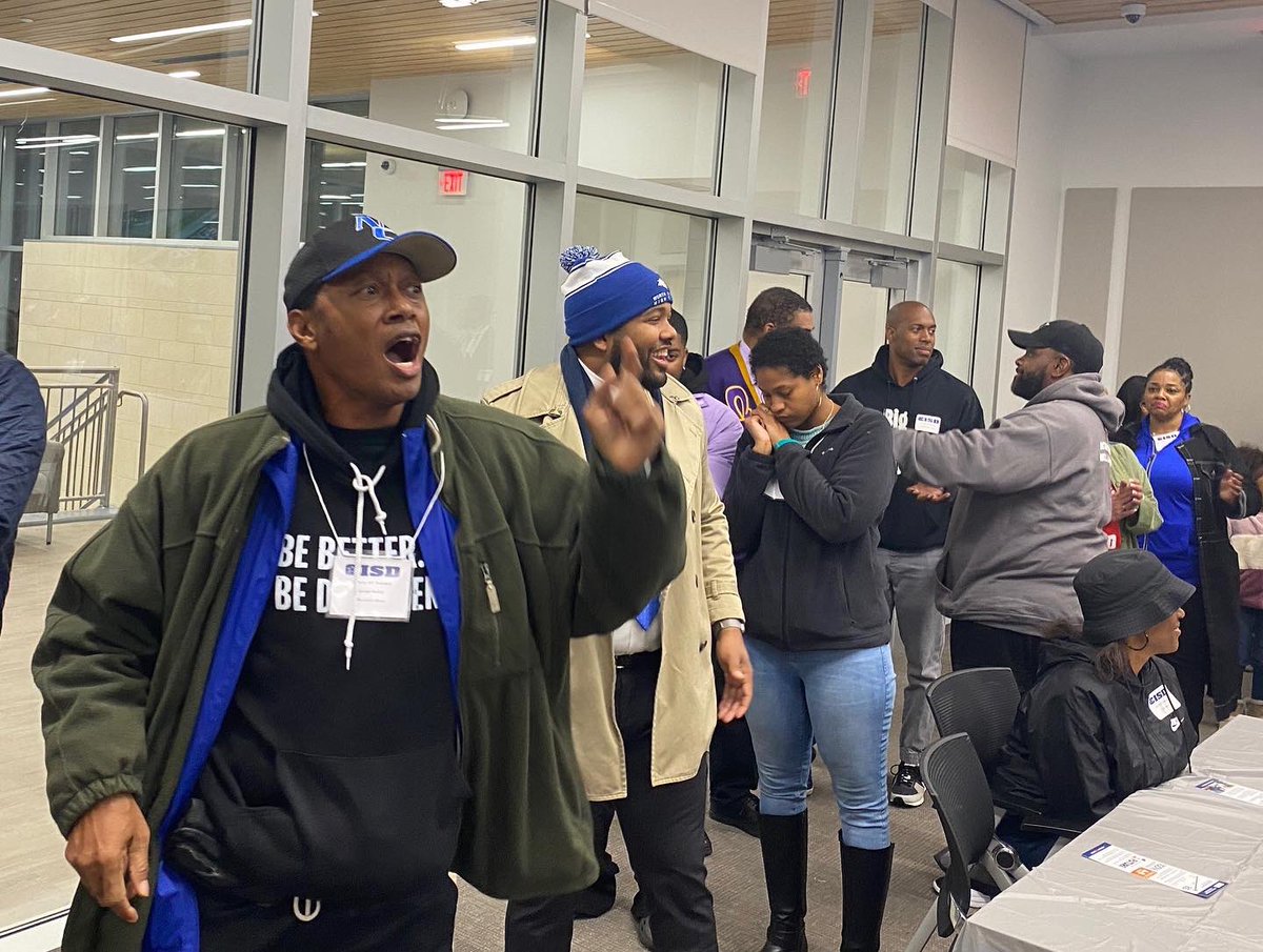 Our community partners are out in FULL FORCE as the playoffs begin at the Crowley ISD Multi-Purpose Stadium. Faith-based leaders, fraternities and sororities, city officials and more play a key role in supporting our students and staff. THIS is Crowley ISD. #CrowleyPrideUnified