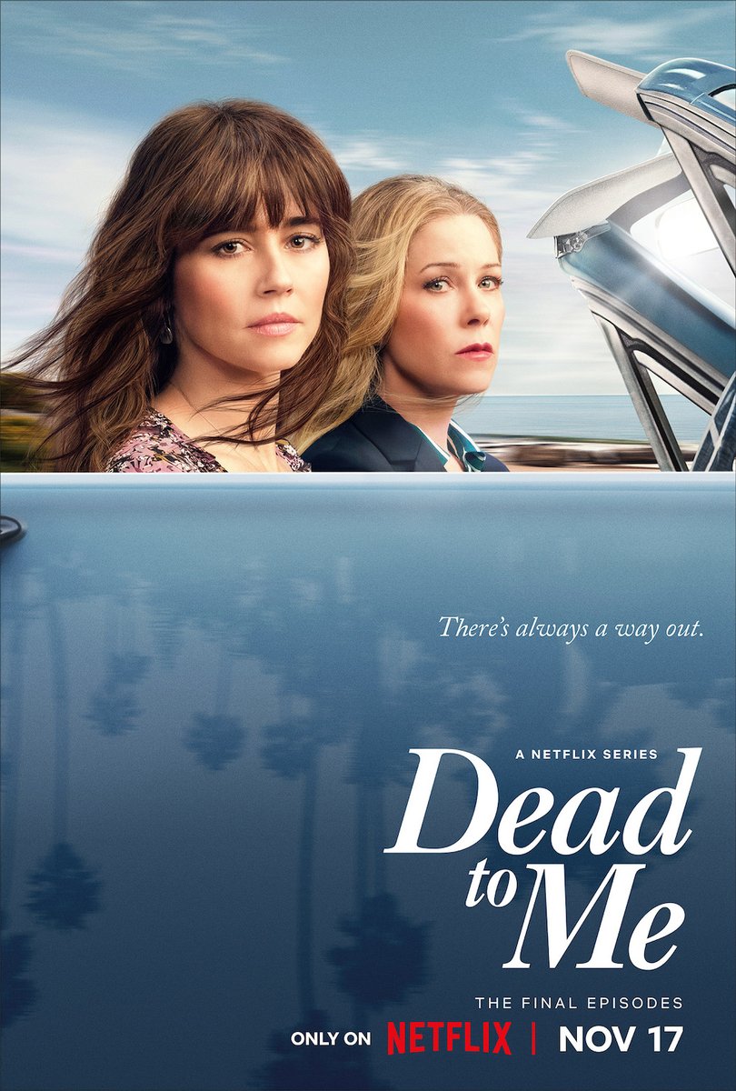 Christina Applegate Online tweet media