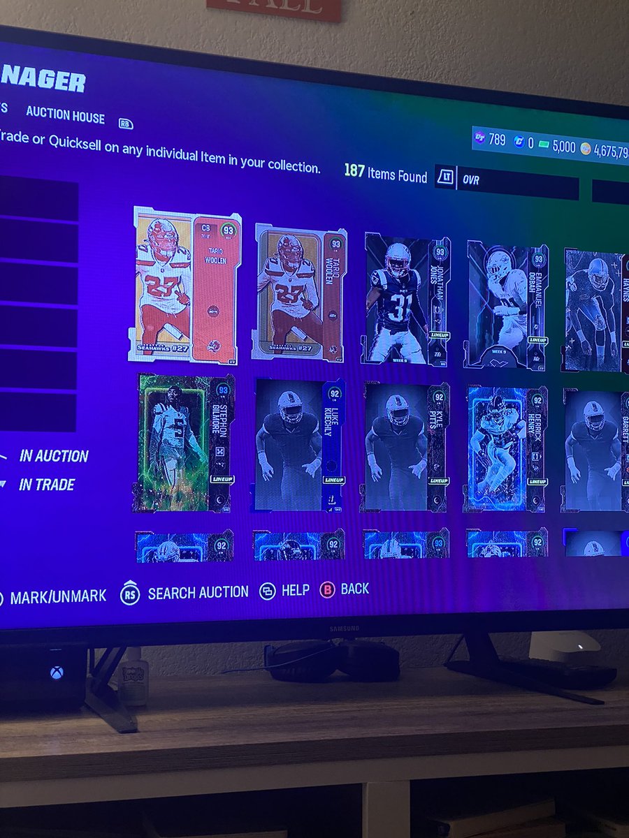 RickRaff21's tweet photo. 3 LTD pulls in a matter of 3 days?! @EASPORTS_MUT @Muthead https://t.co/oZLUG3SpG0