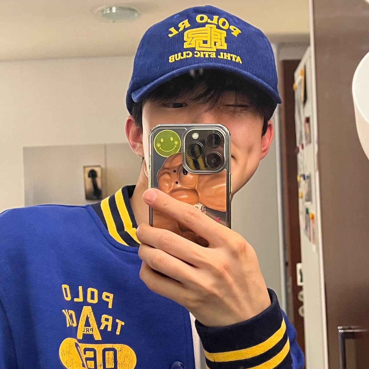 bybyppx's tweet photo. pre order🇰🇷 เคส standingfish แบบ #คิว #ชางมิน
♡ poodle case 🐩
ㅡ 700฿ (มัดจำ350฿) ส่งฟรี
#พรีออเดอร์เกาหลี #เคสเกาหลี #เคสไอโฟน #เคสโทรศัพท์ #เคสซัมซุง #เคสiphone #ไอดอลใช้ #ตลาดนัดtheboyz #ตลาดนัดหนุ่มดอกไม้ #standingfish https://t.co/0hTutsq5Lk