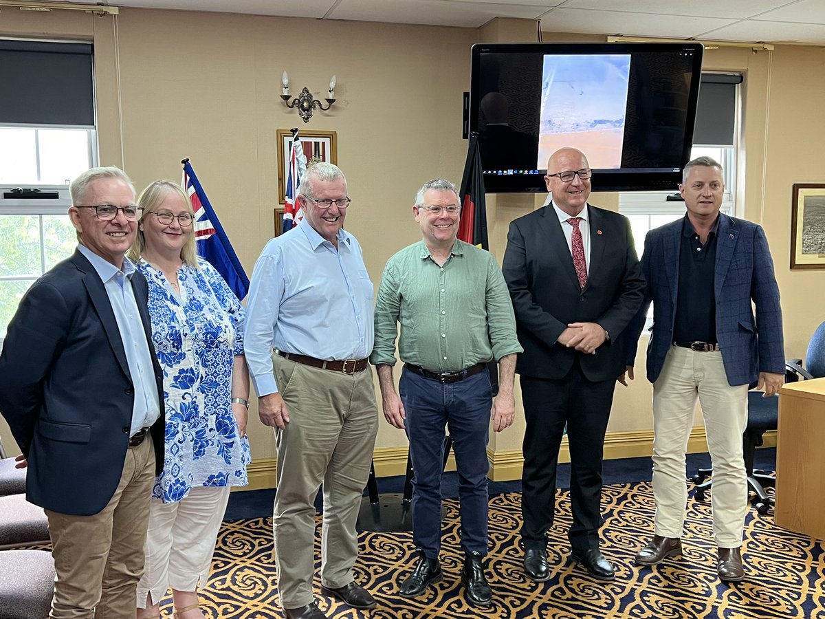 Senator Murray Watt tweet media