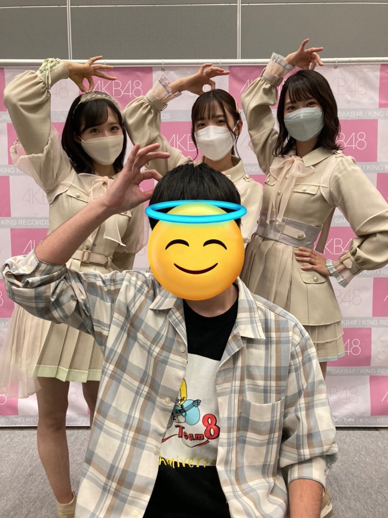 カーキ×インディゴ 小栗有以、小田えりな、下尾みう 集合チェキ