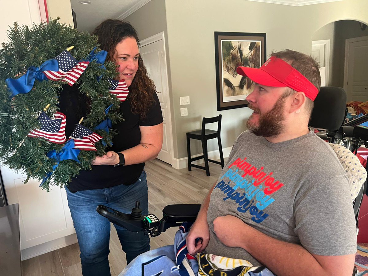 BuildingHomes4H's tweet photo. @USNavy Petty Officer 2nd Class Anthony Thompson is the beneficiary of a full renovation of his Houston home to fit his injury needs. He and his wife have joined @Lowes by setting up a blue wreath to spread joy and support for our #veteran community. #BuildThanks https://t.co/lO2JLcVu3m