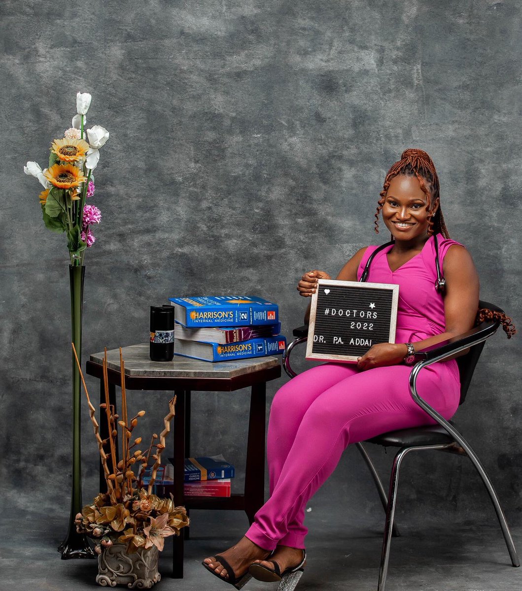 awurabena_p's tweet image. Grateful to God❤️🙏🏾
Dr. Priscilla Afriyie Addai👩‍⚕️
#UHASMED22 
#GODDID22