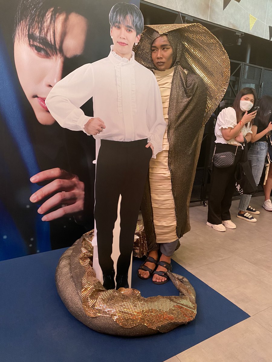 N_L_Nnew's tweet photo. พ่อหนุ่มที่บ้านมีงูอะยัง ถ้ายังไม่มี  ฟ่อออออววว  #𝐒𝐡𝐨𝐰𝐌𝐀𝐗𝐁𝐃𝐚𝐲𝐏𝐚𝐫𝐭𝐲𝟐𝟎𝟐𝟐 https://t.co/xFQYpG7oWi