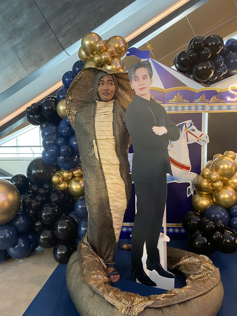 N_L_Nnew's tweet photo. พ่อหนุ่มที่บ้านมีงูอะยัง ถ้ายังไม่มี  ฟ่อออออววว  #𝐒𝐡𝐨𝐰𝐌𝐀𝐗𝐁𝐃𝐚𝐲𝐏𝐚𝐫𝐭𝐲𝟐𝟎𝟐𝟐 https://t.co/xFQYpG7oWi