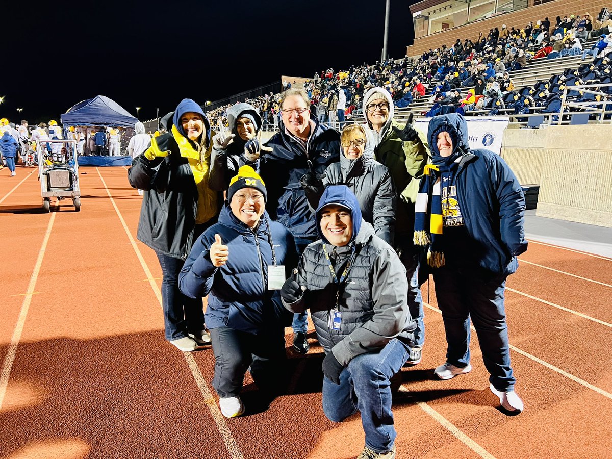 Robert Quach tweet media