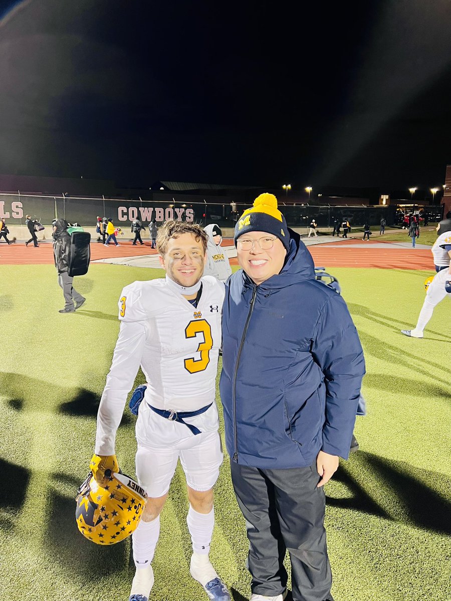 Robert Quach tweet media