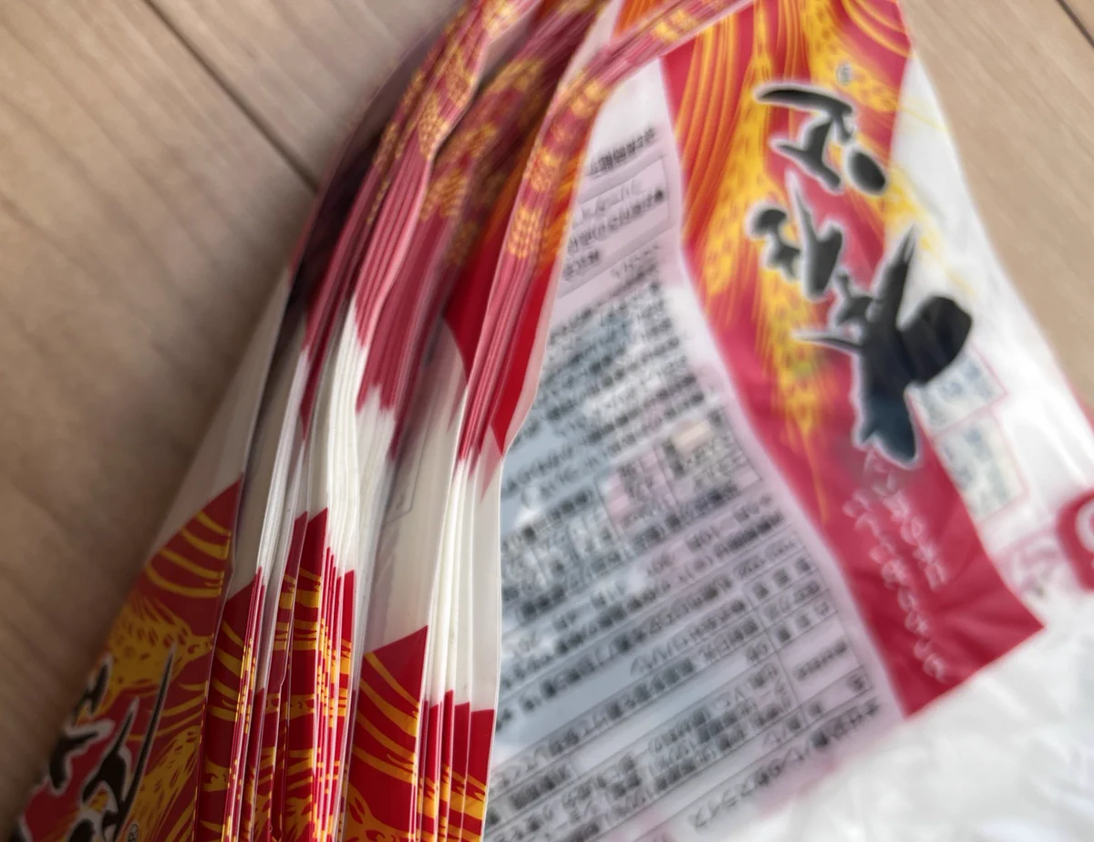 娘の言葉が母を動かした！大量に送られてきた、食パンの袋。