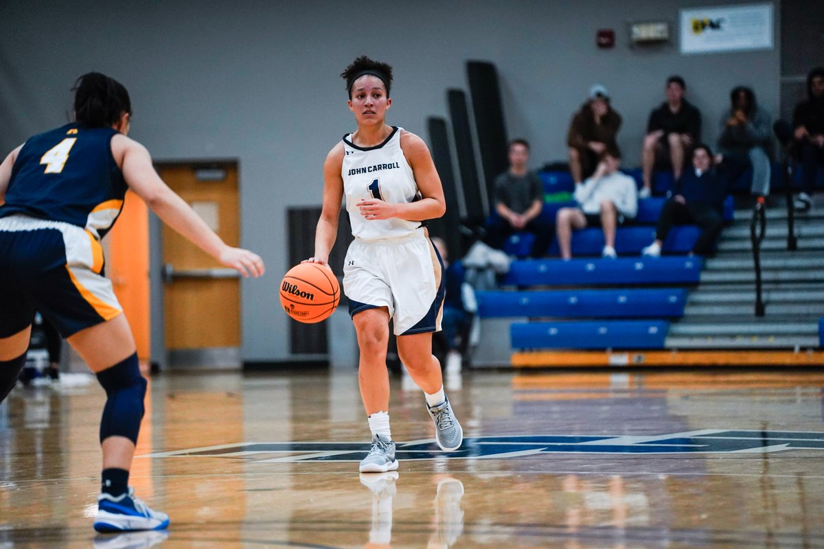WBB: Blue Streaks open with a win for the 14th straight season, holding off Allegheny in the Winking Lizard Tip-Off Tournament 🏀

📰 jcusports.com/news/2022/11/1…
#GoStreaks⚡️ <a href="/JCU_WBB/">John Carroll Women's Basketball</a>