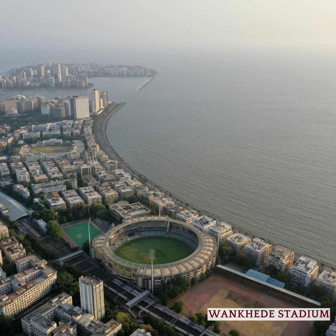 IndiatourismM's tweet photo. Today, we take you on a virtual tour of Mumbai to soak in the beauty of this city. We have selected some of the best views in Mumbai which will make you fall in love with this  city  of dreams over and over again. @tourismgoi @kishanreddybjp @HelloMTDC https://t.co/Wcc7p6tAN2