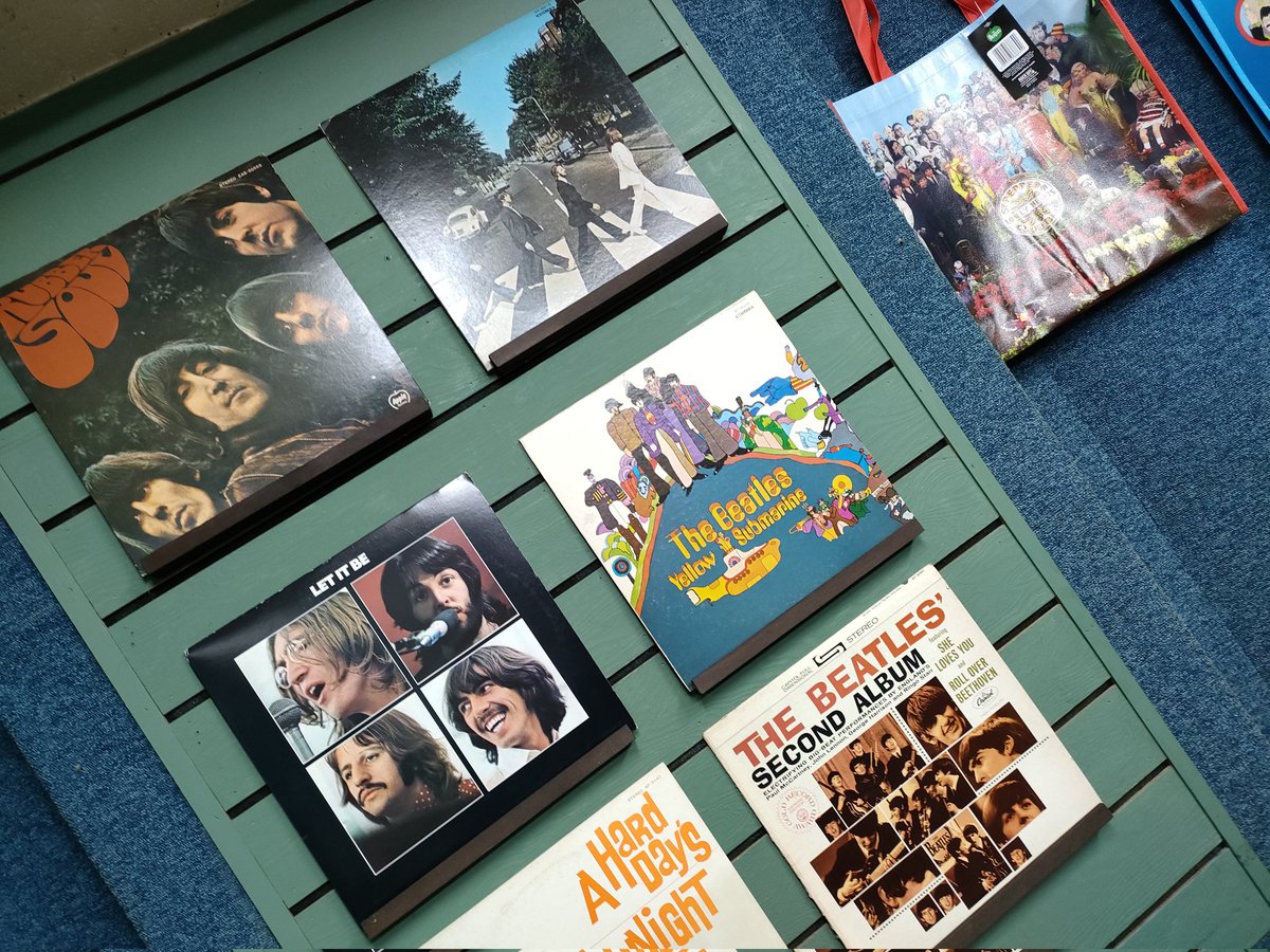 info_kuriyura's tweet photo. 昨日は1111でベースの日でした。運良く新しい方とスタジオには入れまして、コツコツリズム練習を。
#bassday #bassguitar #bassist #yamaha #yamahabb #bblimited https://t.co/UI9yHnagOK