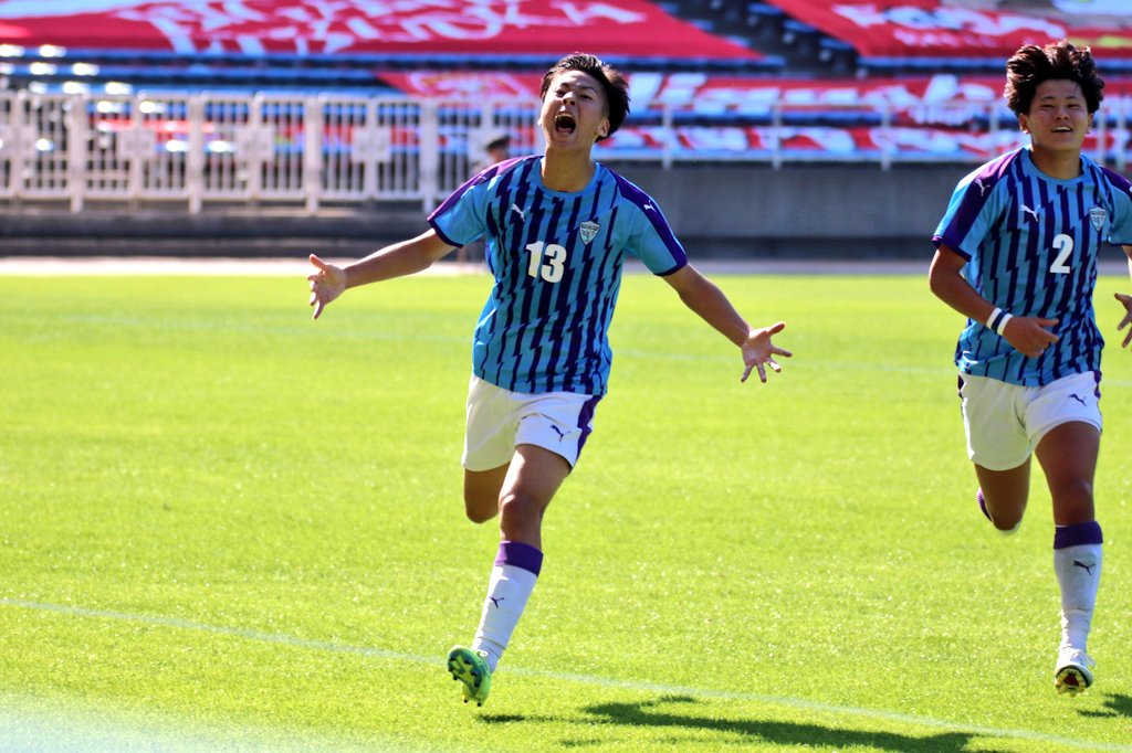 iizuka_fc's tweet photo. 全国高校サッカー選手権
福岡大会 決勝
飯塚１ー０東福岡
１前半０
０後半０

得点
池田③バイエルンツネイシ

試合終了

選手権福岡大会　初制覇！！！ https://t.co/5zFGj4hzua