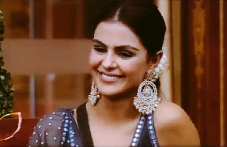 TeamAsimRiazTM's tweet photo. Dignified, Fierce, Straightforward, Consistently Shining.

A Clear Winner, Playing Like a Boss!

PRIYANKA OWNS BB16 @TeamPriyankaTM https://t.co/J4mGAK9IbQ