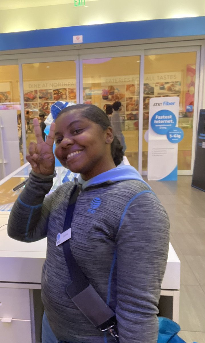 When you dare your new hire 🔥 Destinee to go talk to the first responders in the mall and she pulls them in and get 2FN for NorthPark! @dbustamante1210 @LynetteMAguilar @CaresseSimpson @KymbreW_ @kenny_ntx #hustle #zerodays #worktruthanddare